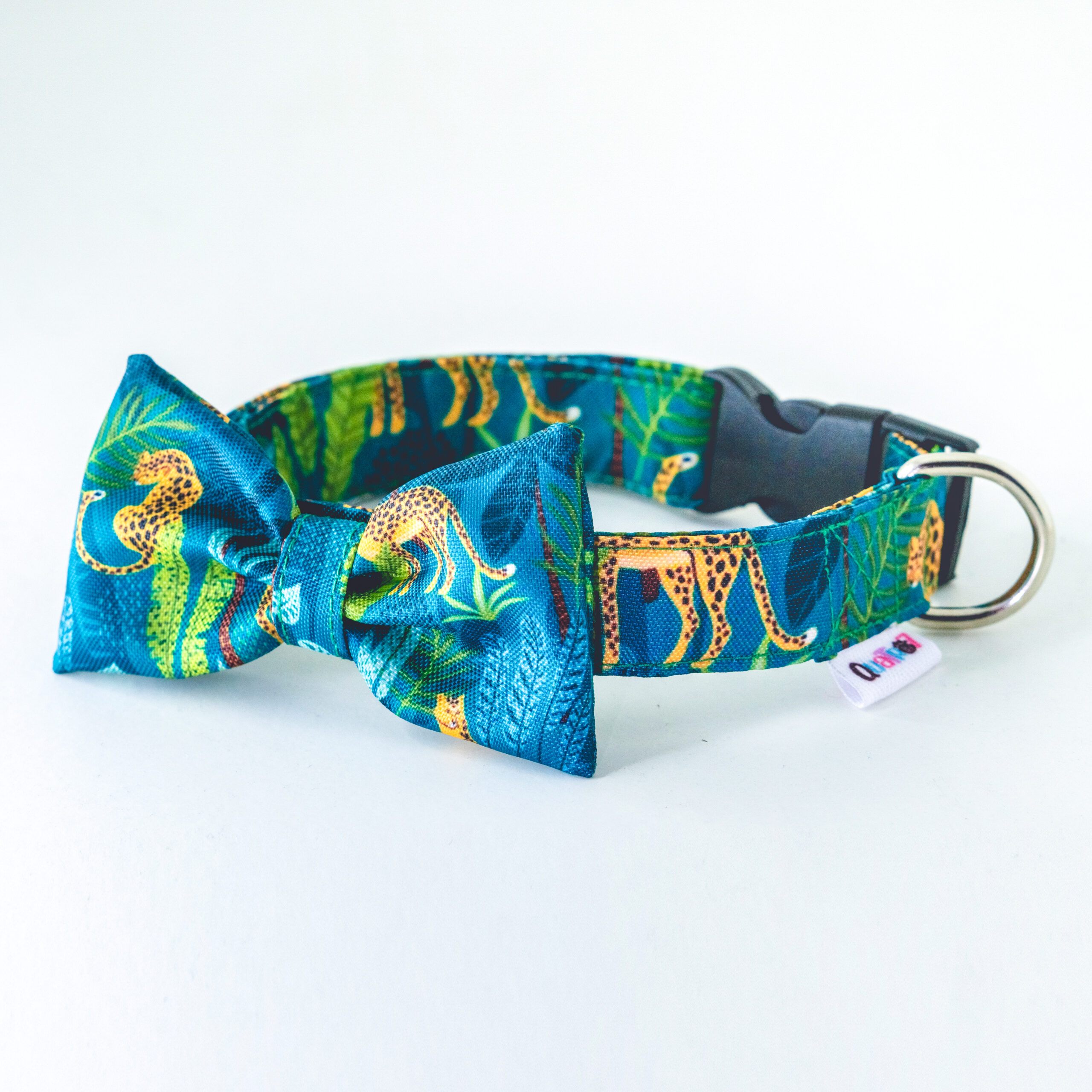 Collar corbatÃn